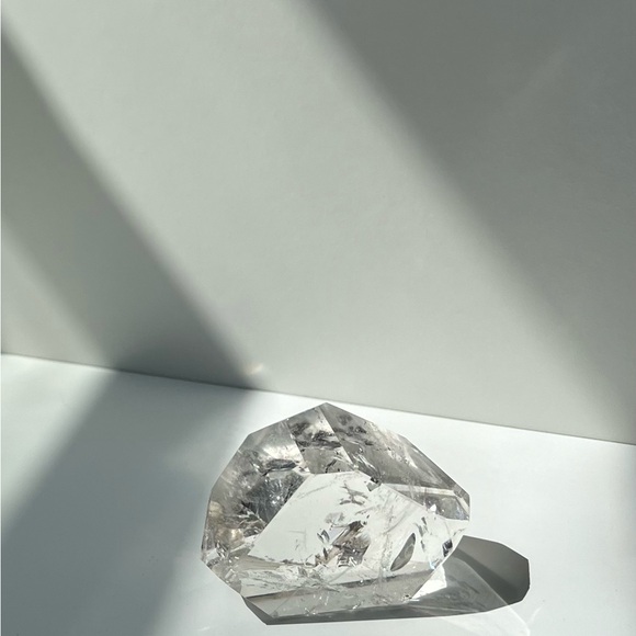 Clear Quartz Freeform With Rainbows - Picture 2 of 13